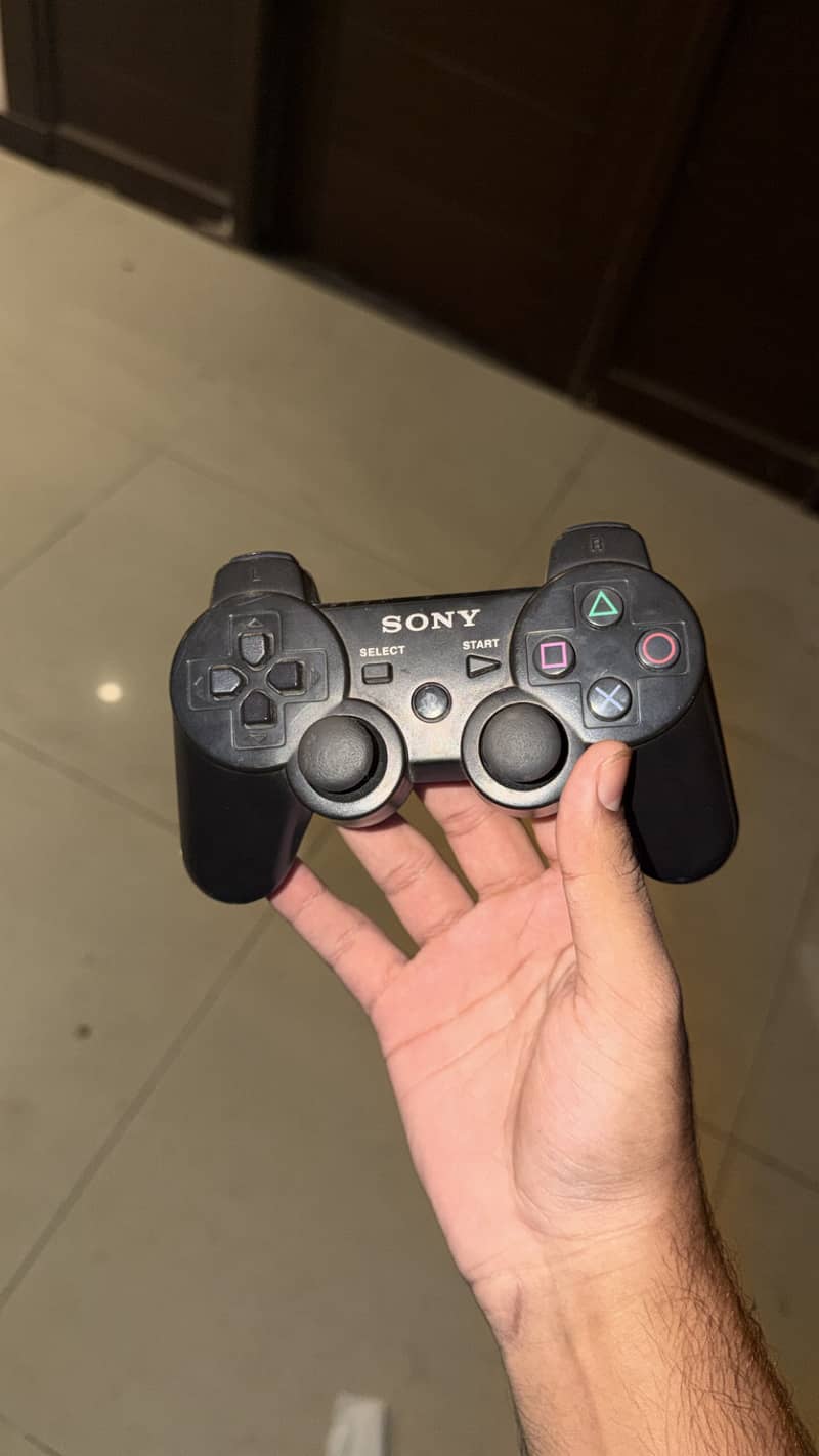 Playstation 3 controllers 3