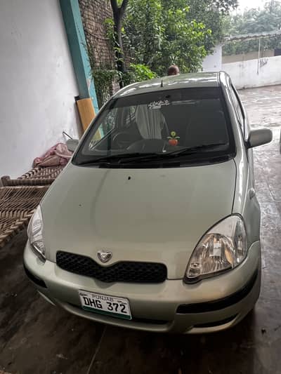 Toyota Vitz 2002