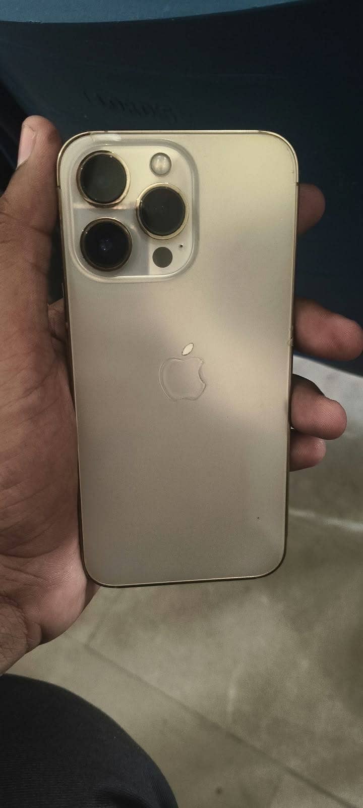 Apple iPhone 13 Pro 2