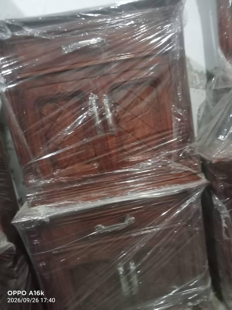 شیشم/ٹاہلی کا بیڈ سیٹ+ ڈریسنگ ٹیبل 1