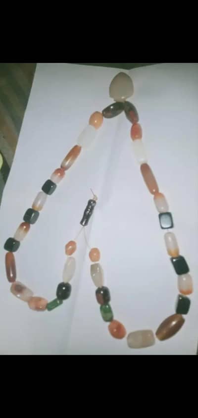 Original stone nackles asli haqiq pathar ka haar.