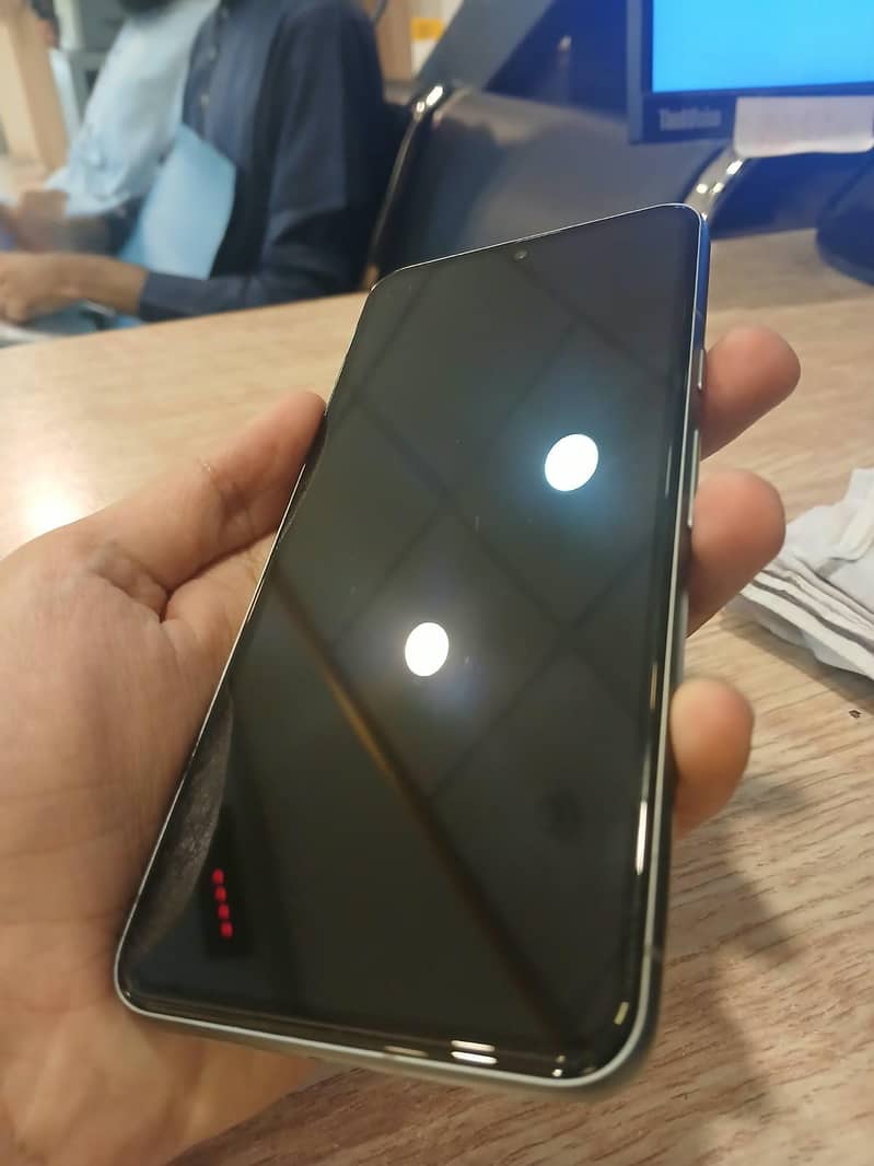Google Pixel 8 1
