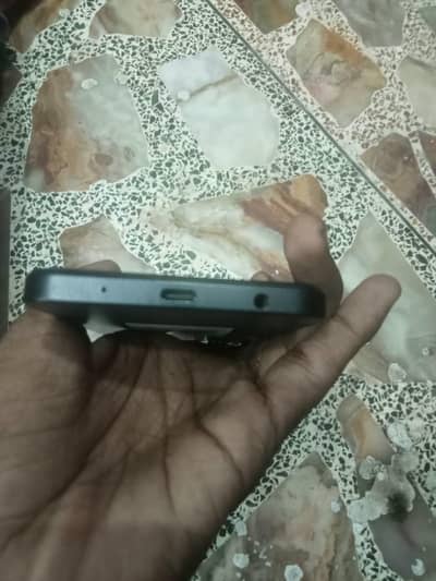 Redmi A5 Black Color sale ke liye available hai. urgent Sale