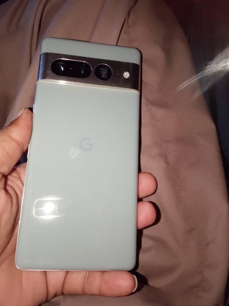 Google Pixel 7 Pro 2