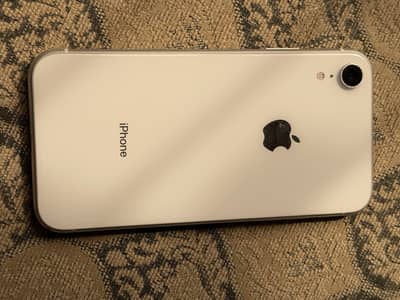 Apple iPhone XR