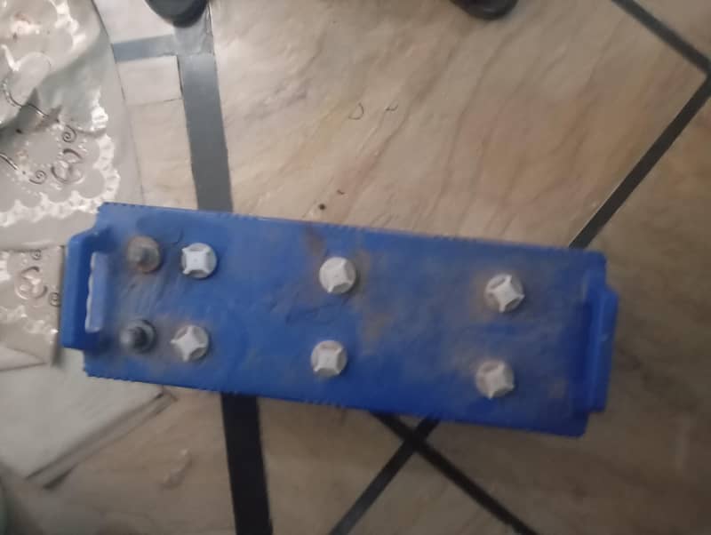 ups battery 4