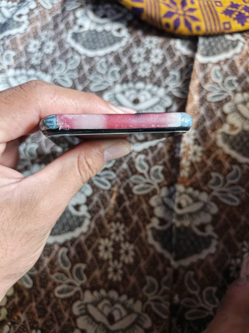 OPPO A76 4