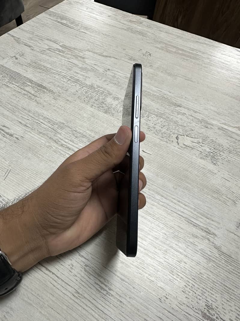 Xiaomi Redmi Note 12 4