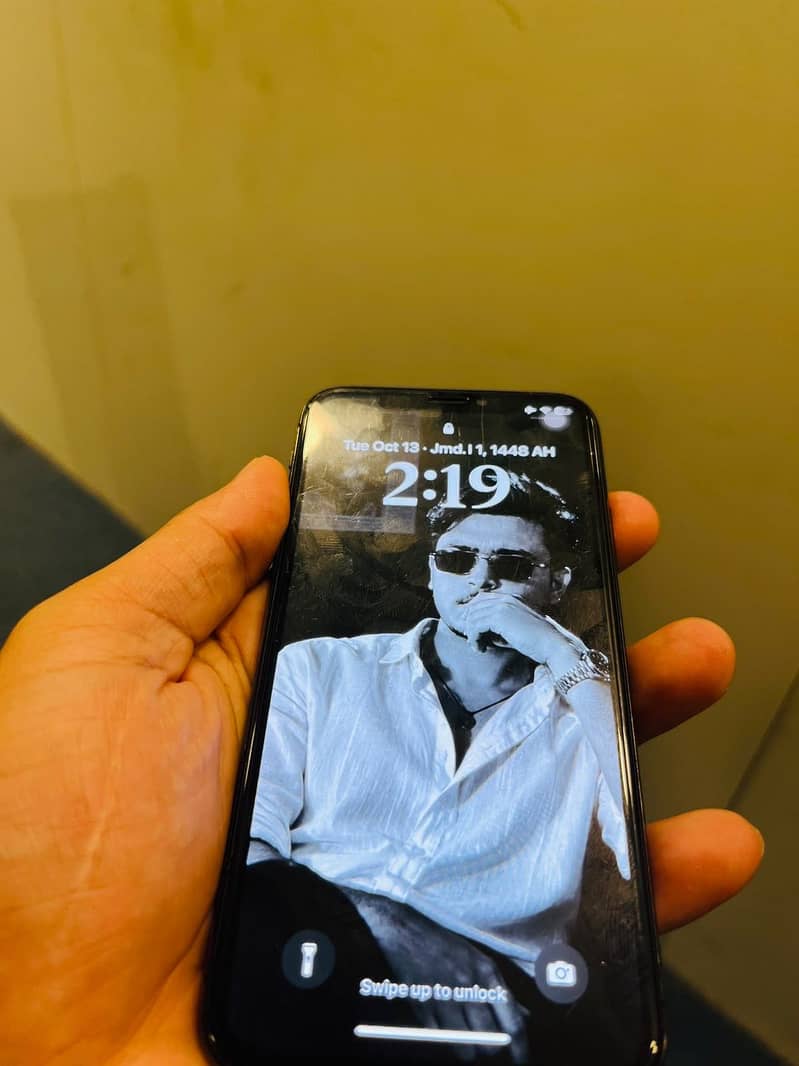 Apple iPhone X 0