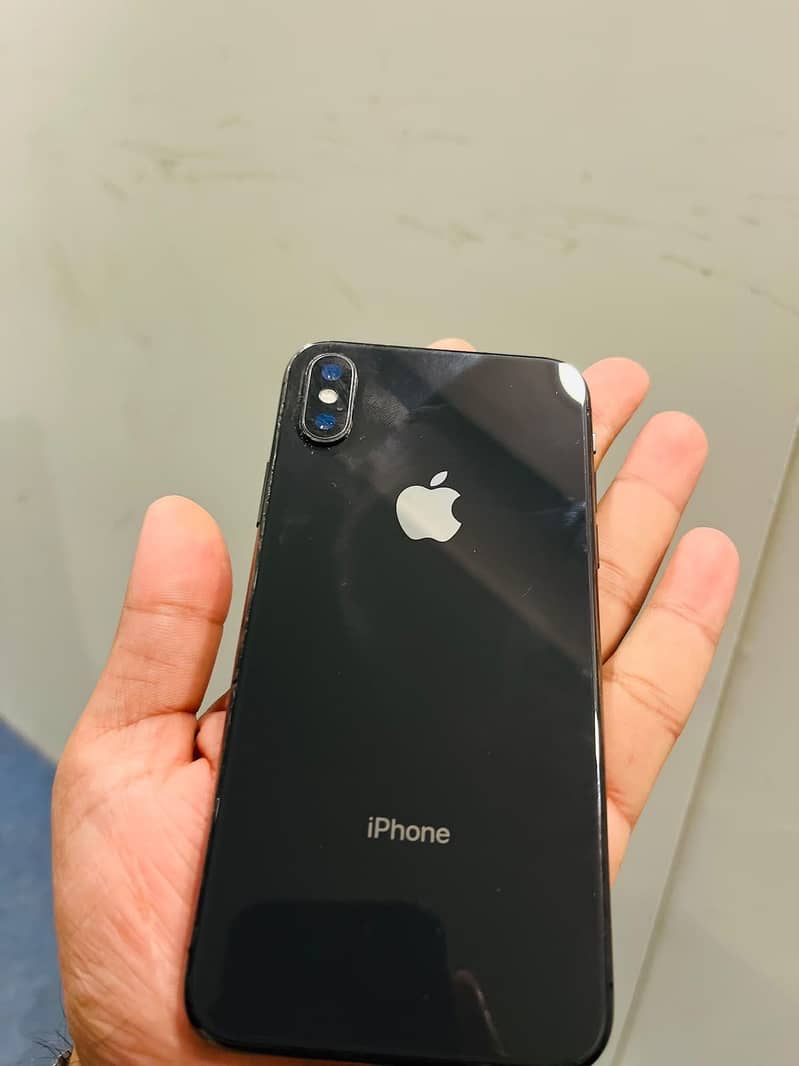 Apple iPhone X 3