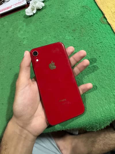 Apple iPhone XR