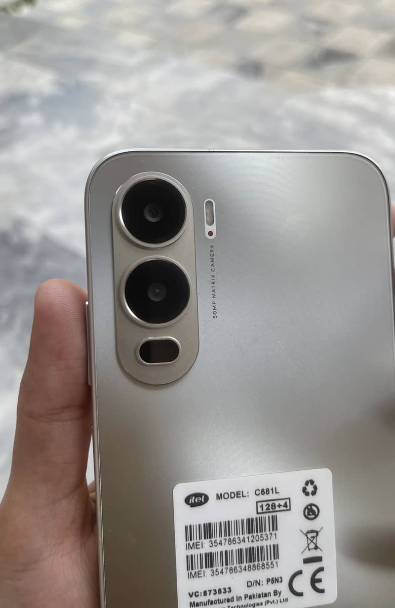 Itel 200 4