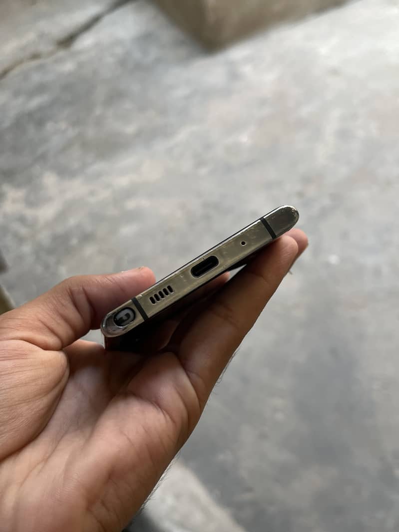 Samsung Mobile Note 10 3