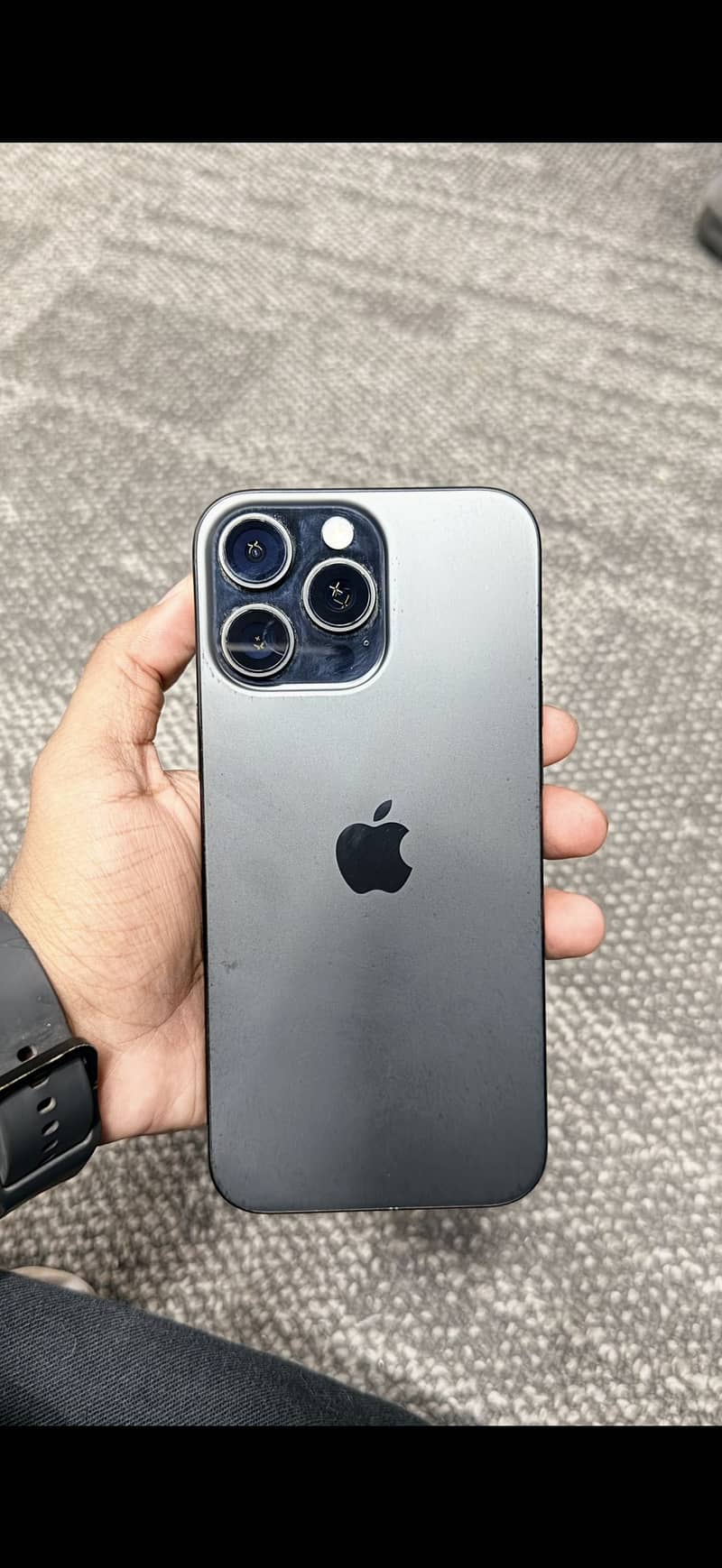 Apple iPhone 16 Pro Max 0