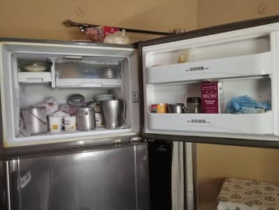 Refrigerator For Sale