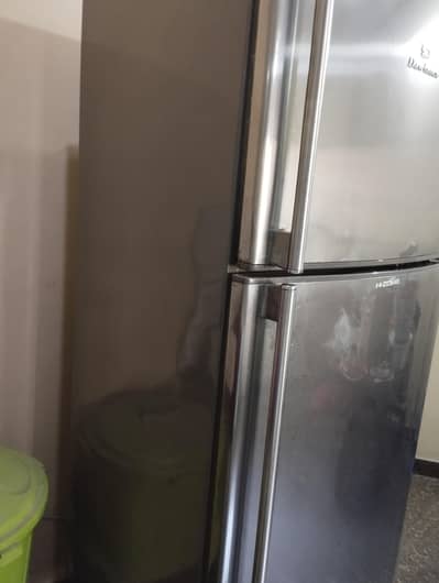 Refrigerator For Sale