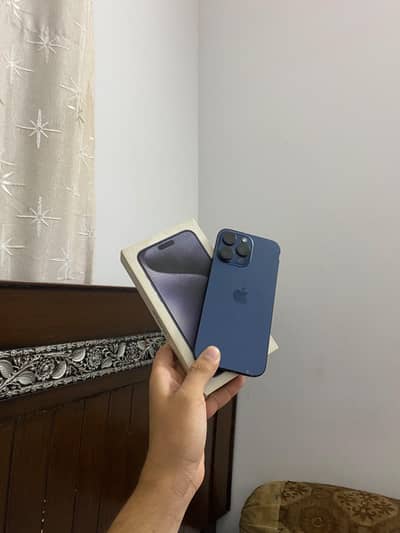 Apple iPhone 15 Pro Max jv
