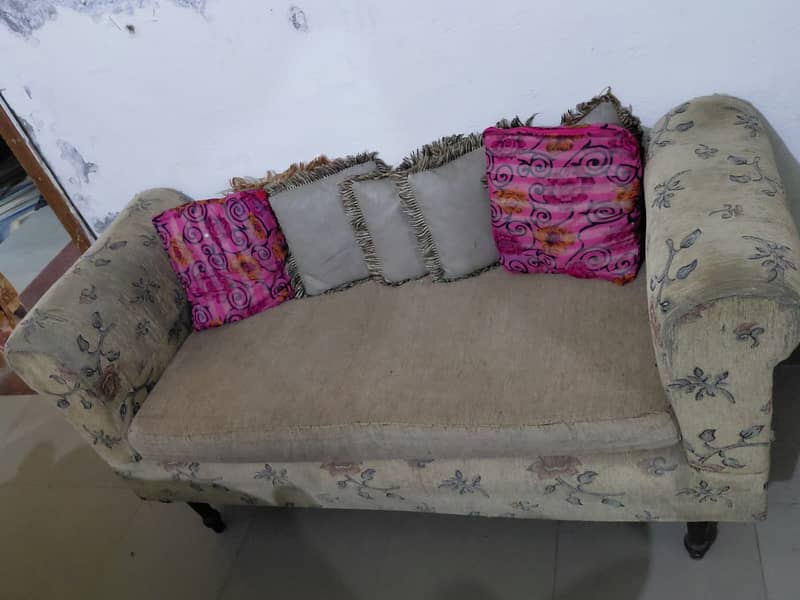 Sofa (Dewan) 4