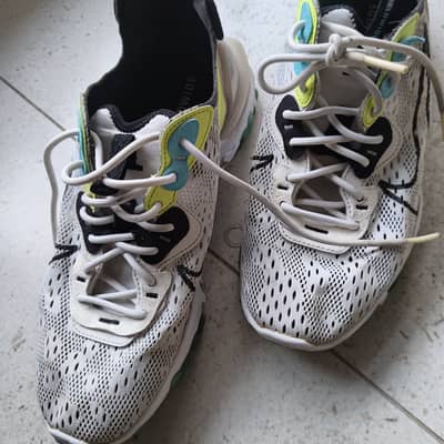 Nike React Love Worldwide Shoes EU 42 US 8.5