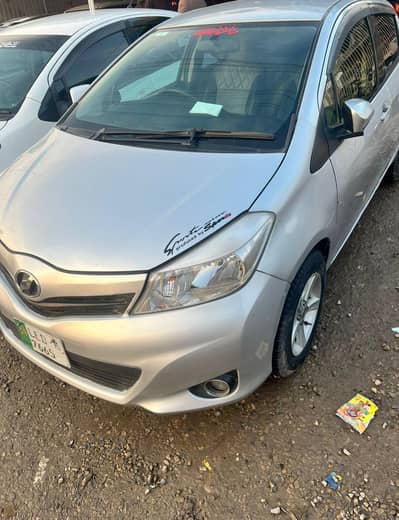 Toyota Vitz 2011
