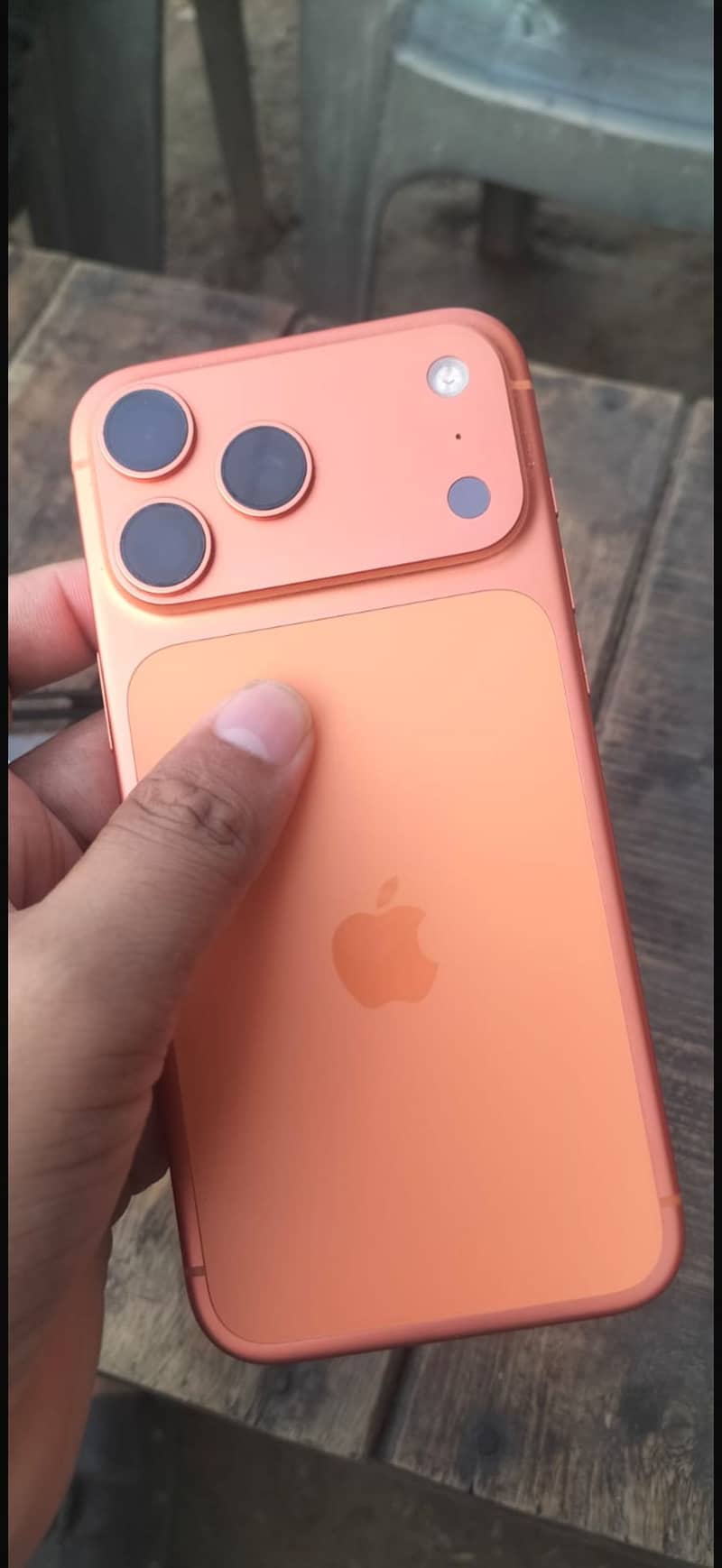 Apple iPhone 17 Pro Max 2