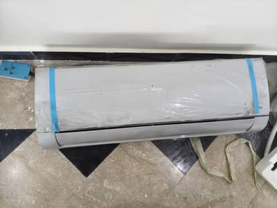 Haier AC T3 Plus Inverter Like New Condition, 14,700 plus BTU