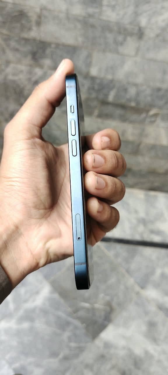 Iphone 13 jv 5