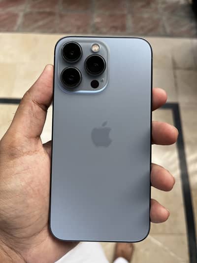 Apple iPhone 13 Pro