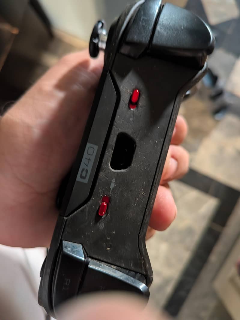 Astro C40 TR PS4 controller without dongle 1
