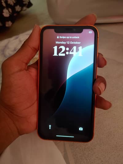 Apple iPhone XR