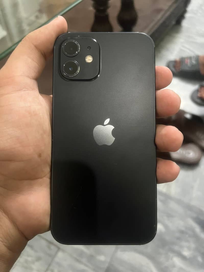 Apple iPhone 12 0