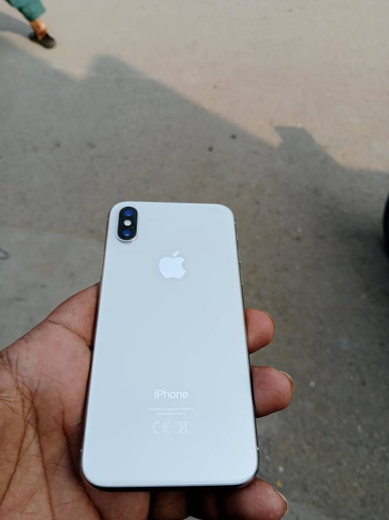 Apple iPhone XS 0