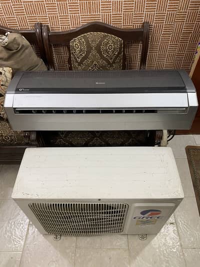 Gree 1 Ton Inverter Air Conditioner