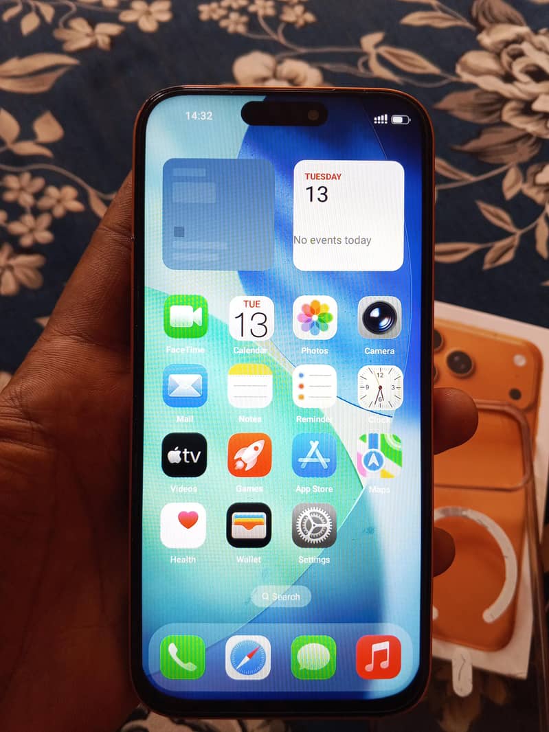 Apple iPhone 17 Pro Max 1