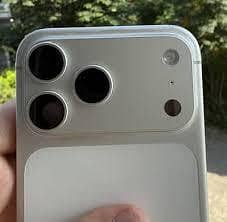 Iphone 17 pro max FU