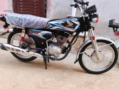 HONDA 125 MODEL 2025 Applied ha urgent sell no sms only phone