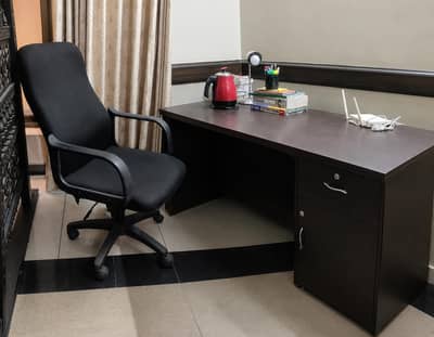Office Desk with Executive Chair