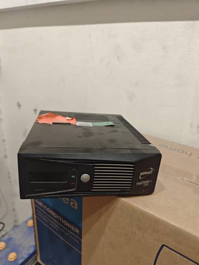 UPS Homage 2000 W