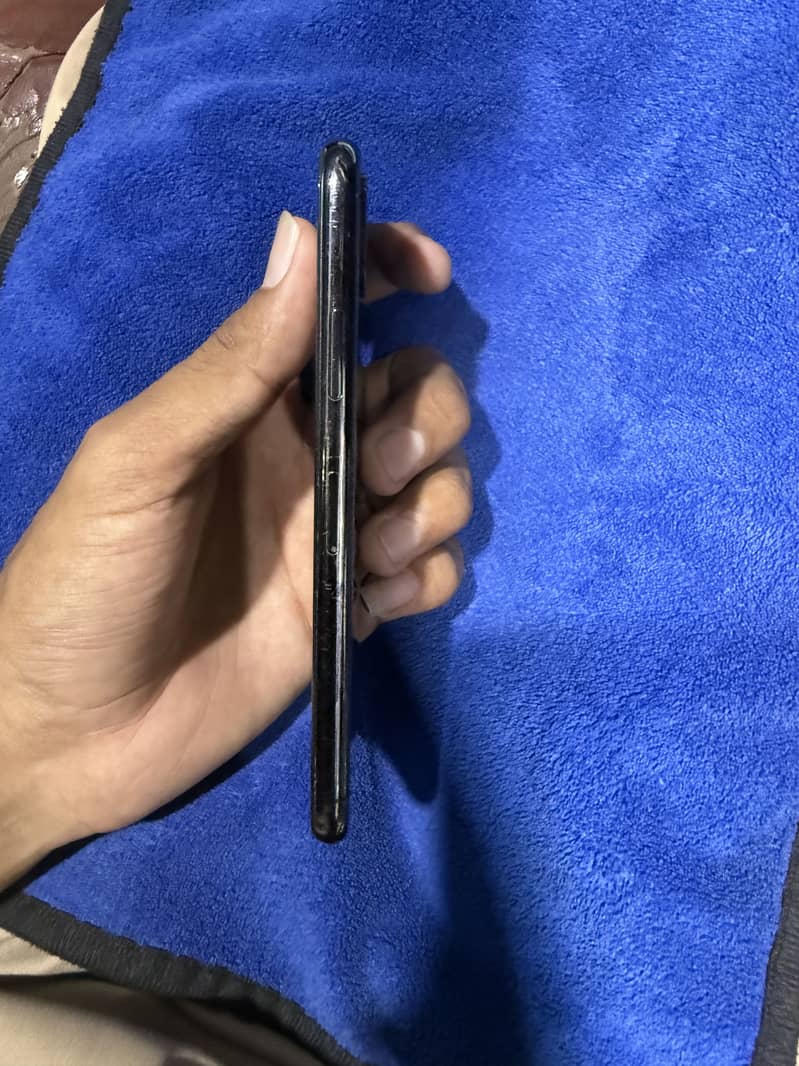 Apple iPhone X 1