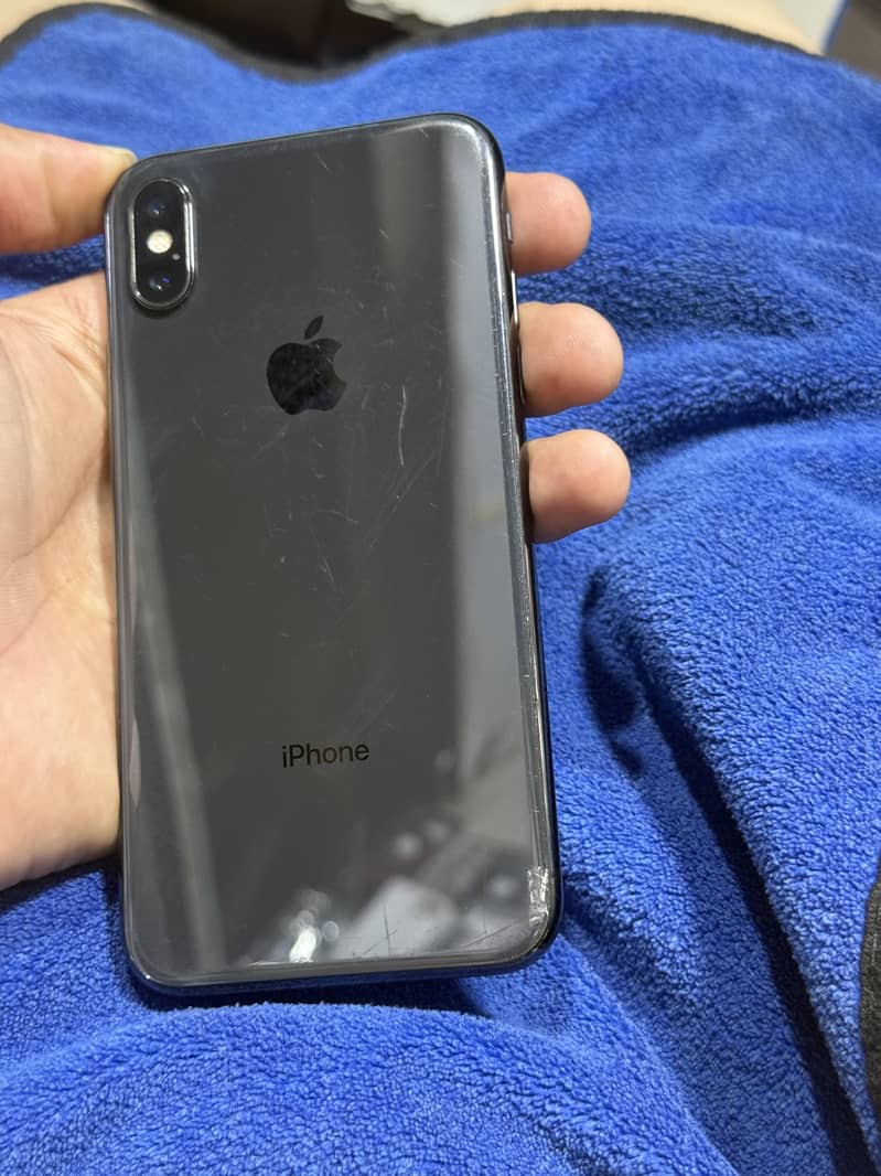 Apple iPhone X 3