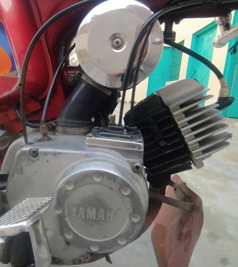 Yamaha 1