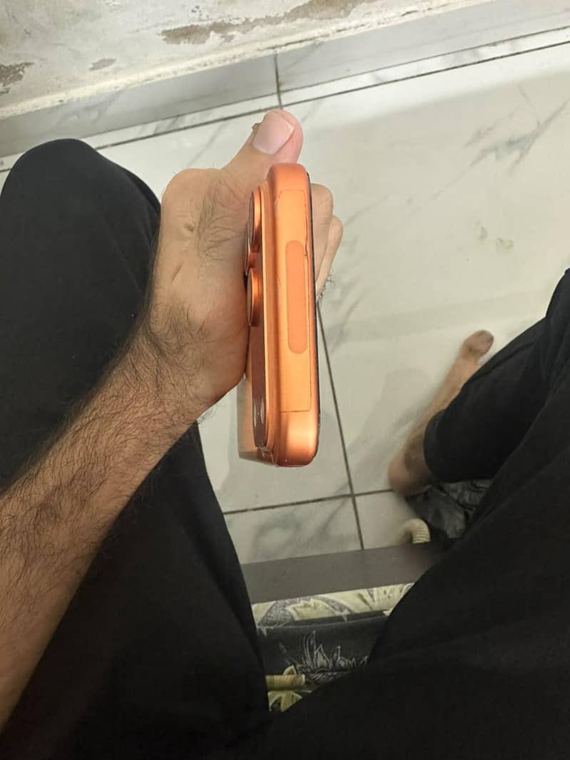 Apple iPhone 17 Pro Max 1