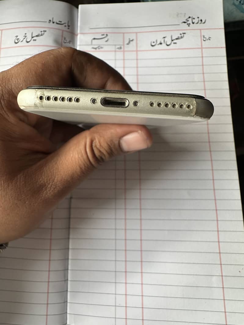 Apple iPhone SE 4