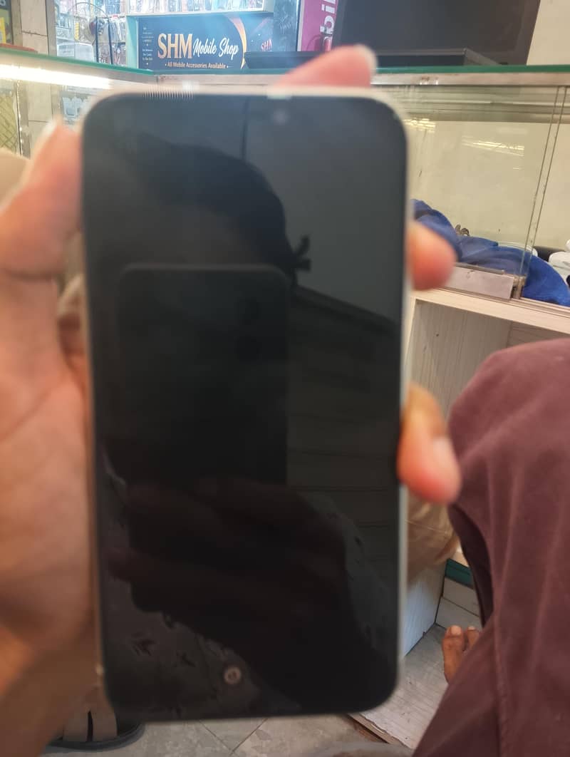 Apple iPhone 11 5