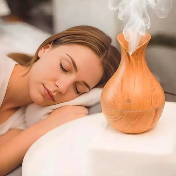 200ml Wood Grain Essential Oil Diffuser | Ultrasonic Air Humidifier | Electric Aromatherapy Vaporizer with 7 Color LED Lights | Cool Mist Maker & Automatic Shut Off for Home, Office & Bedroom