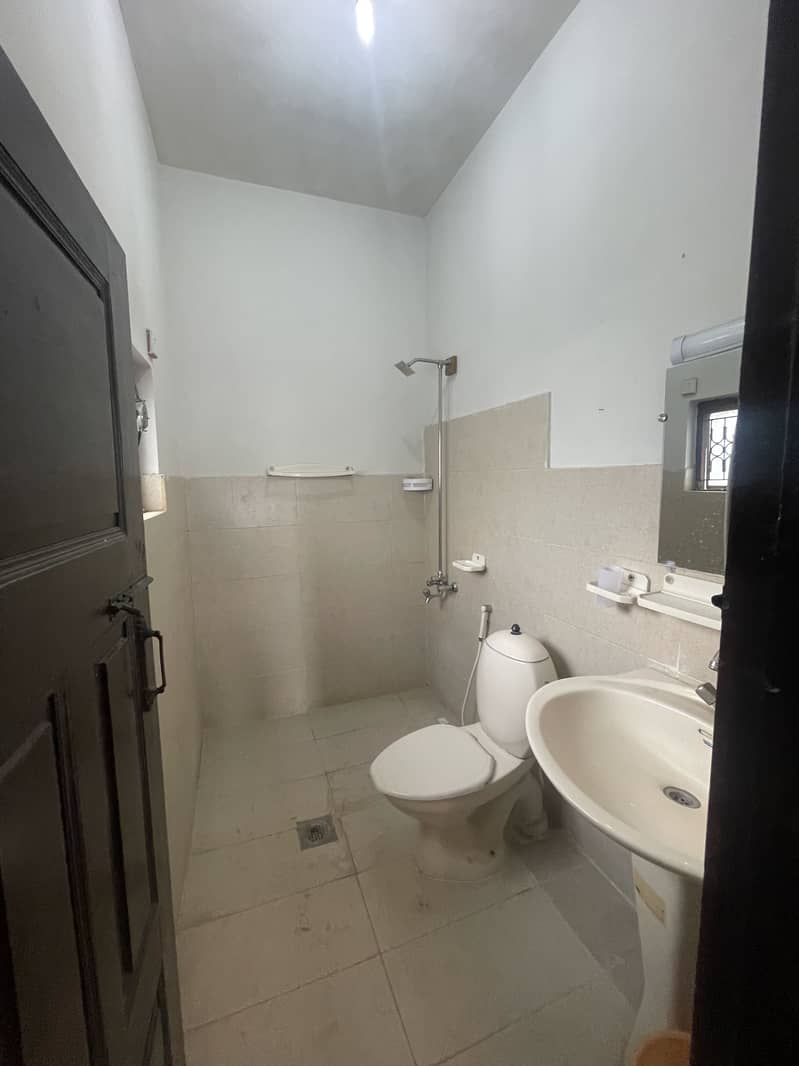 Upper Portion Rent 11