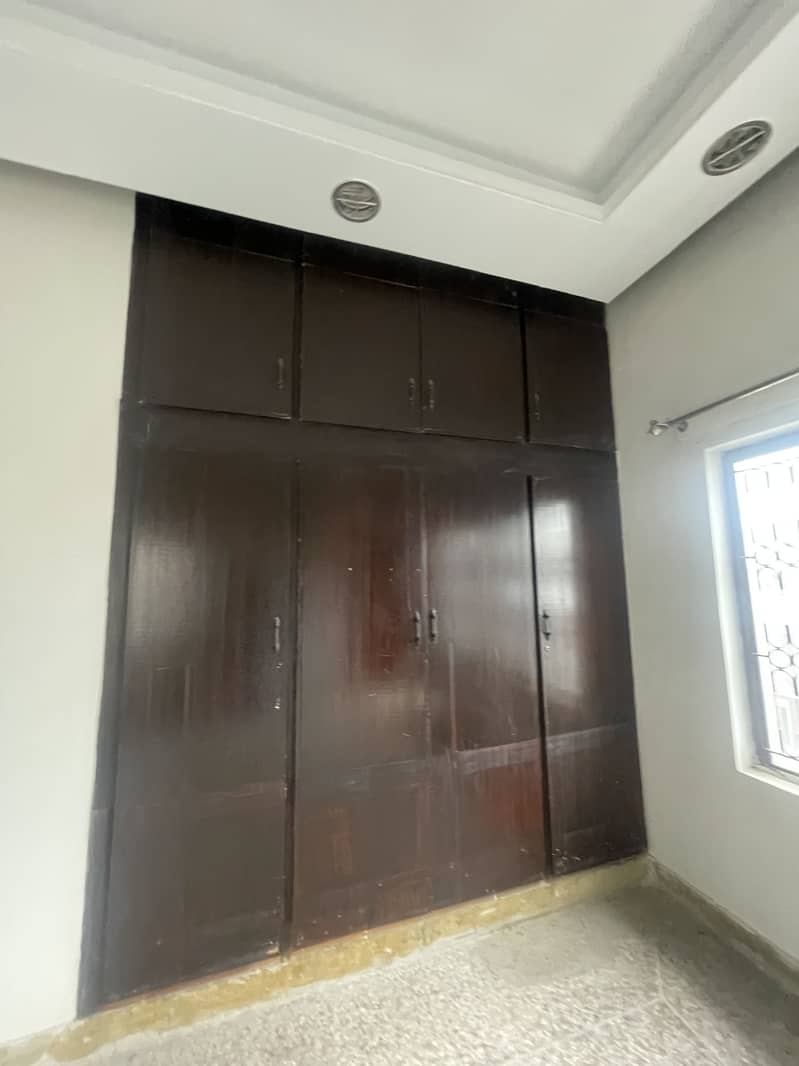 Upper Portion Rent 13