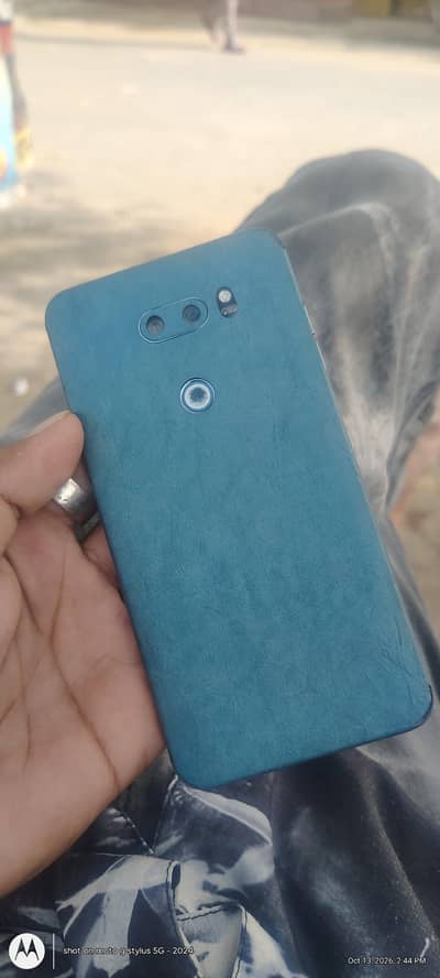 LG V30thinq exchange possible