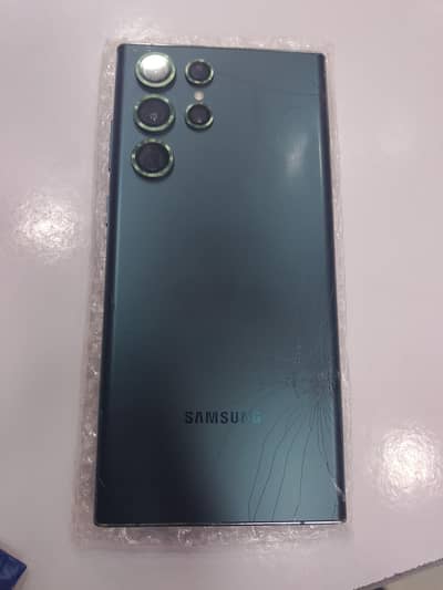 Samsung Mobile S22 Ultra panel damage
