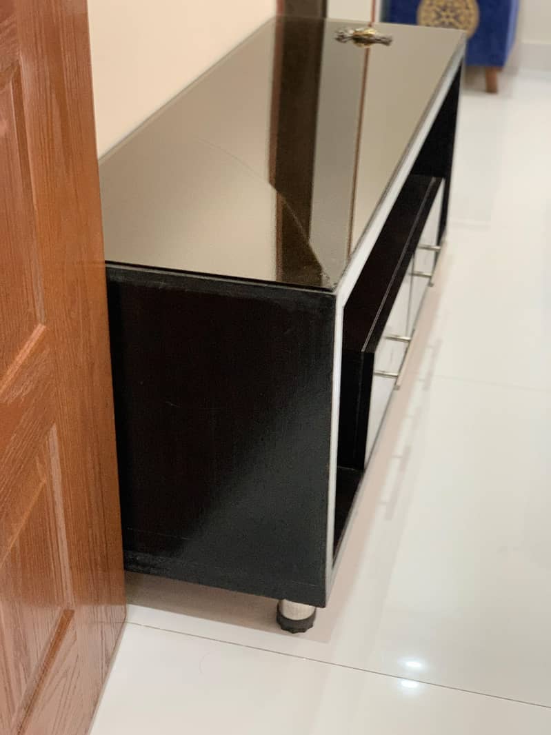 LCD rack 4